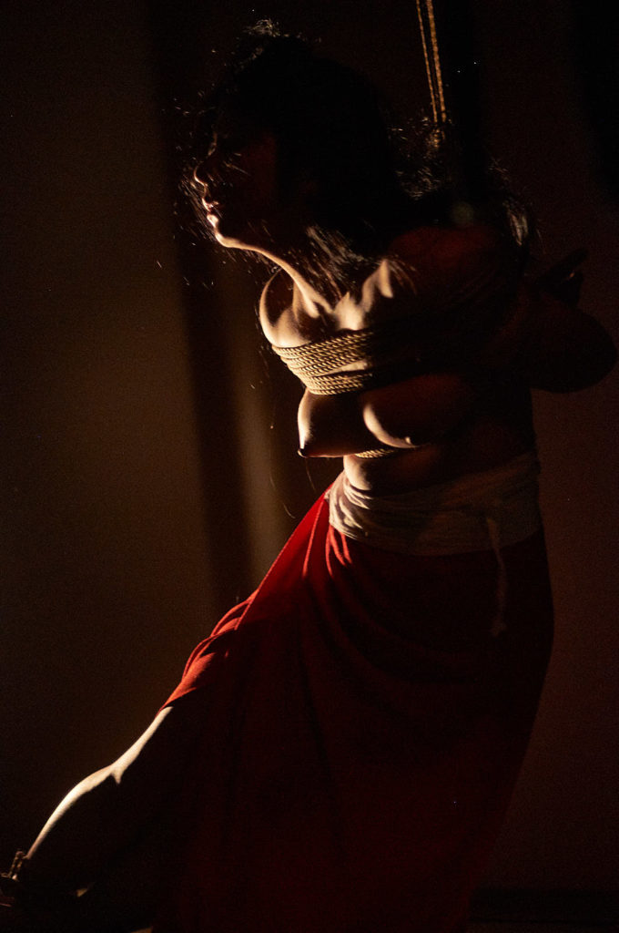 Vom Meister der Kinbaku-Fotografie lernen, Workshop mit Sugiura Norio