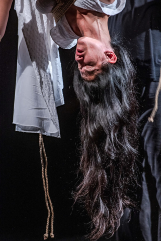 Performance Shibari Lounge Antwerp Kinbaku