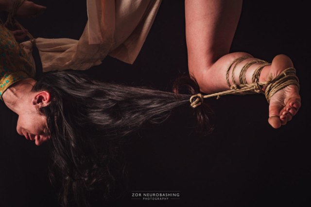 Kinbaku Photography two girls family ties