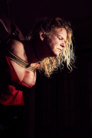 Kinbaku, Semenawa, Red Dress, Sacrifice