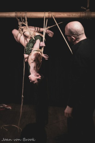 Woman in green dress, tied up, Bondage, Kinbaku, Shibari