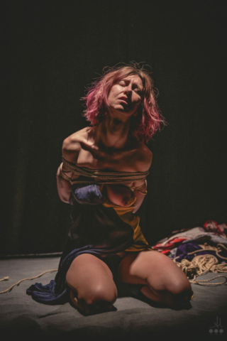 Shibari Kinbaku Session with a beautiful, pink Hair Woman