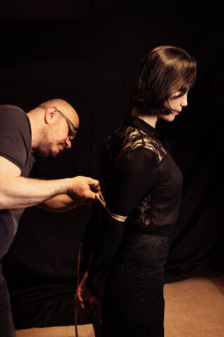 Photo_WS_Akane 2 Kinbaku Photomodel Akane in erotic black dress tied by Alexander MA